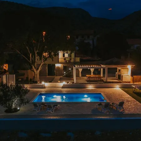 Villa Vuki *